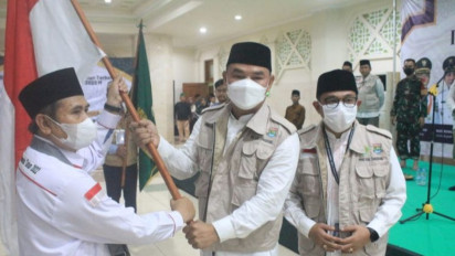 384 Calon Haji Asal Kabupaten Tangerang Diberangkatkan ke Asrama Haji Sebelum Terbang ke Tanah Suci