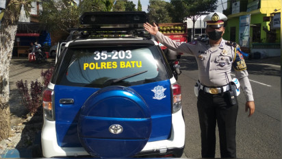 Awas ! Mobil Incar Intai Pelanggar Lalu Lintas. Ini 7 Pelanggaran Prioritas Operasi Patuh Semeru 2022