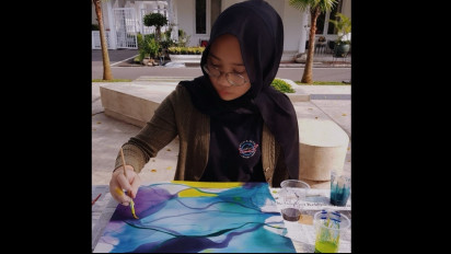 Bertalenta Seperti Eril, Ternyata Zara Sangat Piawai Melukis, Persembahkan Lukisan Untuk Kakaknya Pakai Gaya Van Gogh