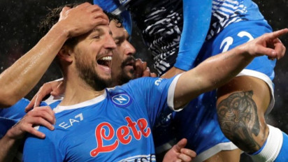 Berakhir Bulan Ini, Dries Mertens Belum Bicarakan Perpanjangan Kontrak Bersama Napoli