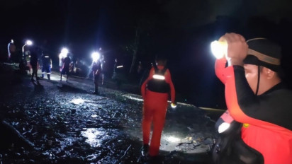 Korban Terseret Banjir Sungai di Selayar Belum Ditemukan