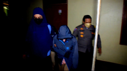 Warga Grebek Sepasang Remaja Usai Ketahuan Berbuat Mesum dalam Mobil di Halaman Parkir Masjid Besar Wonosari