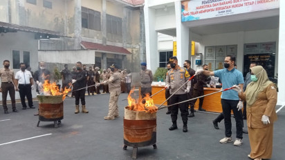 Kejaksaan Negeri Aceh Barat Musnahkan Narkoba dan Upal Hasil Kejahatan Selama 2022