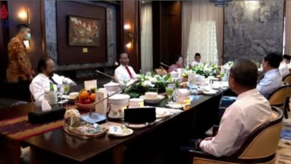 Menyimak Perbincangan Presiden Jokowi dengan Petinggi Parpol Sebelum Pelantikan Menteri dan Wamen Baru
