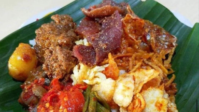 Viral! Warung Aceh Jual Nasi Uduk Babi
