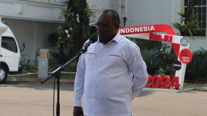 Ditunjuk Wamendagri, Ini Profil John Wempi Wetipo