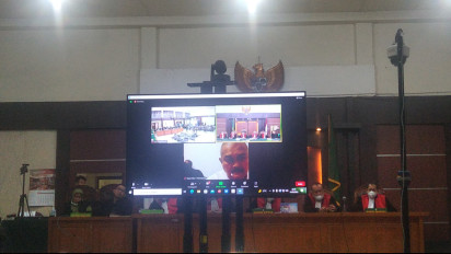 Mantan Gubernur Sumsel Alex Noerdin Divonis 12 Tahun Penjara Kasus Korupsi Pembangunan Masjid Sriwijaya dan PDPDE