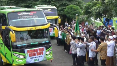 99 CJH Asal Batu Berangkat ke Tanah Suci, Walikota Pesan Doakan Kota Batu Aman dan Tentram