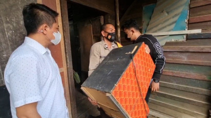 Tim Gabungan Polres Pelabuhan Belawan Gerebek Kampung Judi di Kawasan Bantaran Sungai Deli Amankan Senpi Rakitan