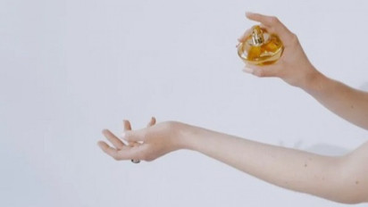 Cermati 4 Hal Ini Sebelum Membeli Parfum di Online Shop