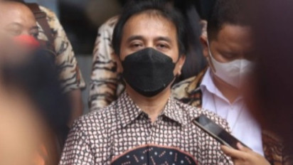 Unggah Stupa Mirip Jokowi, Roy Suryo Minta Maaf