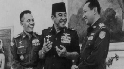 Soeharto Tunggu Soekarno Lengser Dulu, Setelahnya Sikat PKI Sampai ke Akar-akarnya, 500 Ribu PKI Dihabisi Tanpa Ampun