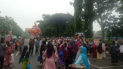 Ribuan Warga Lebak Padati Pelepasan Jamaah Calon Haji