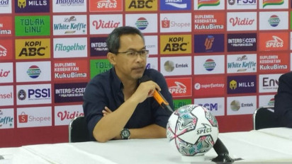 Pelatih Persebaya Surabaya Aji Santoso Tetap Puas Meski Timnya Kalah 1-3 Dari Persib