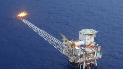 Harga Minyak Anjlok ke Level Terendah Empat Minggu di Tengah Kekhawatiran Resesi