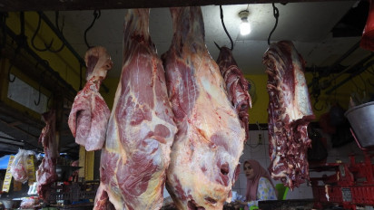 Dampak PMK, Lapak Penjual Daging di Pasar Lumajang Sepi Pembeli
