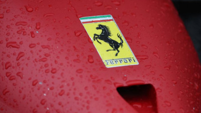 Ferrari akan Mayoritas Produksi Mobil Listrik dan Hibrida Pada 2030