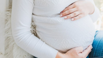 Ria Ricis Lakukan Split saat Sedang Berbadan Dua hingga Buat Warganet Ngilu, Berikut Beberapa Tips Olahraga untuk Ibu Hamil, Disimak Yuk!