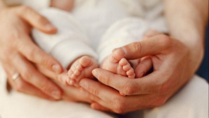 Selain Indonesia, Ini 7 Negara Dengan Cuti Melahirkan Terpanjang