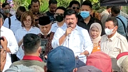 Janji Selesaikan Sengketa Tanah dengan PTPN XII, Menteri Agraria Hadi Tjahjanto Temui Warga Desa Ringin Kembar