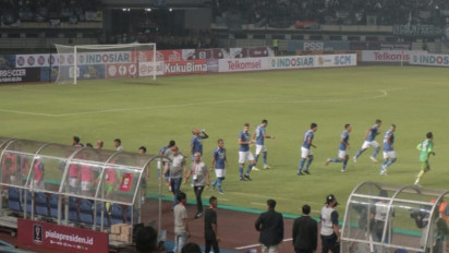 Buntut Insiden Dua Bobotoh Persib, Laga Pamungkas Grup C Piala Presiden 2022  Resmi Dipindahkan dan Tanpa Penonton