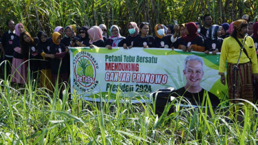 Dukung Ganjar Pranowo Jadi Presiden 2024, Ratusan Petani Tebu di Sumsel Adakan DeklarasiÂ 