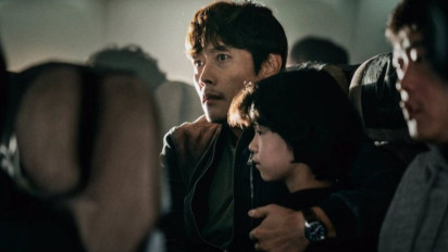 Film "Emergency Declaration" Penuh Ketegangan Saat Terjebak di Pesawat