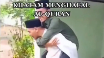 Video Viral, Seorang Ayah di Kudus Menangis Sambil Gendong Anaknya Penghafal Quran 30 Juz