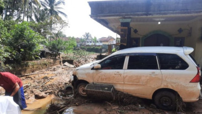 Banjir Bandang Terjang Bogor, Seorang Warga Meninggal dan Seorang Masih Hilang