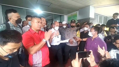 Yayasan Pendidikan Pencawan Dualisme, Ricuh Sampai Dinas Pendidikan Sumut