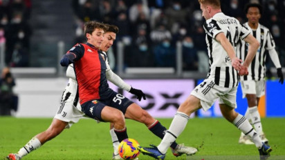 Juventus dan Inter Bersaing Dapatkan Bek Genoa Andrea Cambiaso