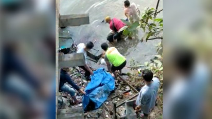 Berhalusinasi Dipanggil Almarhum Bapak, Perempuan di Maros Lompat dari Atas Jembatan