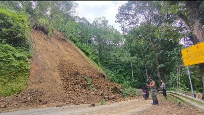 Jalur Perbukitan Pikel Nol Lumajang Kembali Diterjang Longsor Susulan
