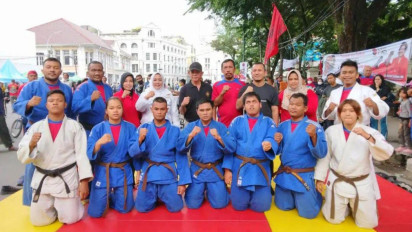 Atlet Judo Tunanetra Beraksi di Car Free Day Kota Medan