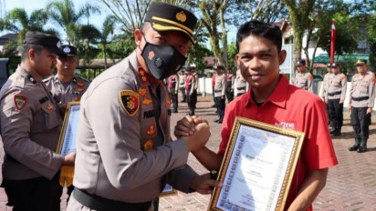Telah Membantu Kinerja Polisi, Sejumlah Wartawan Mendapatkan Penghargaan dari Polres Aceh Barat