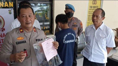 Pria di Jatinegara Bakar Rumah Karena Kesal Ditegur Pemilik Kontrakan Saat Bermain Gitar Tengah Malam