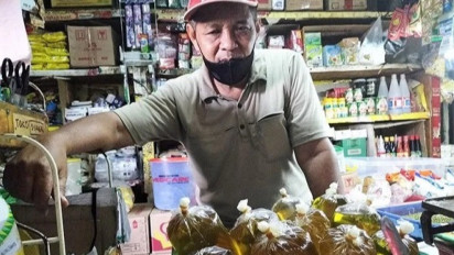 Legislator PDIP Kritik Aturan Beli Minyak Goreng Pakai PeduliLindungi dan KTP