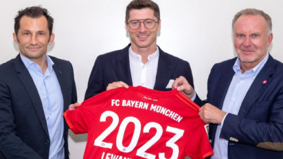 Bayern Muenchen Masih Ingin Pertahankan Robert Lewandowski Sampai 2023