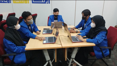 Hebat! Mahasiswa Akuntansi UII Yogyakarta Juara Dunia Kompetisi Simulasi Bisnis Manufaktur