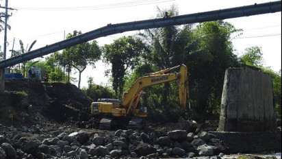 Akhirnya, Jembatan Sememu yang Ambruk Akibat Banjir Lahar Dingin Gunung Semeru, Mulai Dibangun