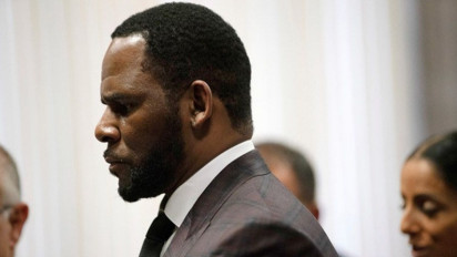 R Kelly Divonis 30 Tahun Penjara karena Pelecehan Seksual Anak, Paksa Korban Panggil "Daddy"