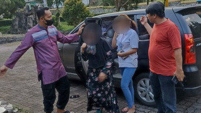 Tak Terima Diolok-olok, Dua Wanita di Semarang Keroyok Teman Sendiri
