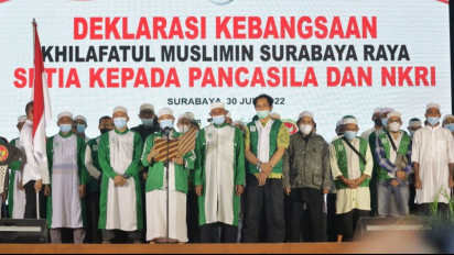 Puluhan Pengikut Khilafatul Muslimin Surabaya Raya Deklarasi Setia NKRI: Kami Bukan Musuh Pancasila!