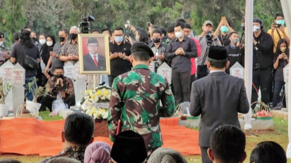 Pengganti Tjahjo Kumolo, Presiden Jokowi Tunjuk Mahfud MD Sebagai Ad-Interim