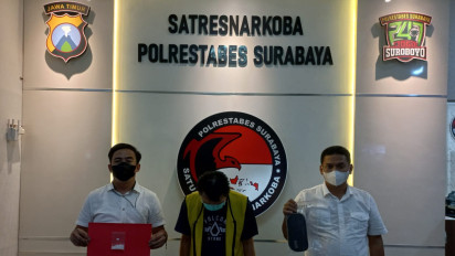 Pegawai Percetakan di Surabaya Nekat Konsumsi Sabu, Ngaku untuk Dongkrak Stamina saat Bekerja