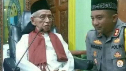 Netizen Geger! Kiai di Jombang Bela Anaknya DPO Kasus Pencabulan, Polisi Cuma Ngangguk-Ngangguk, Jemaah Teriak Allahu Akbar!