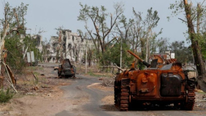 Setelah Berhasil Merebut Luhansk, Pasukan Rusia Bergerak Menuju Donetsk