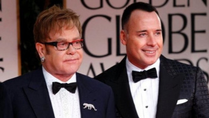 5 Pasangan Seleb Gay dan Lesbian yang Menikah dan Punya Anak, Salah Satunya Ada Musisi Elton John