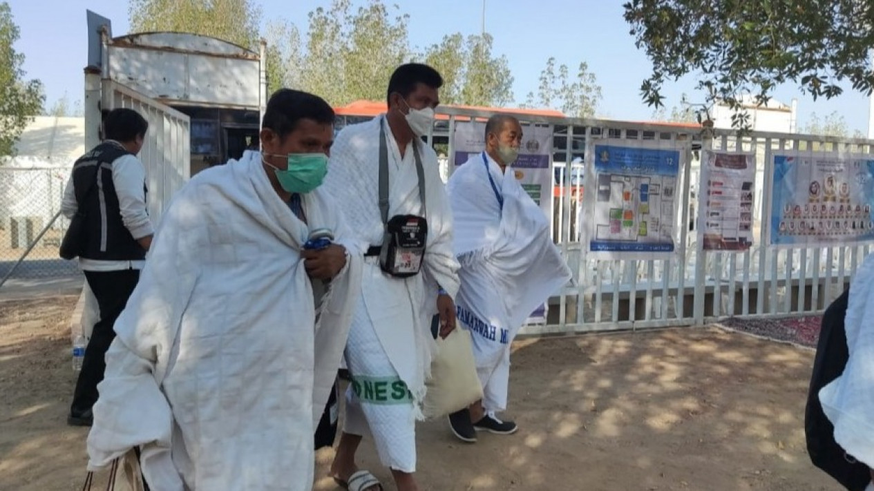 Rombongan Pertama Jemaah Indonesia Tiba di Arafah untuk Puncak Ibadah Haji, Talbiyah Menggema
            - galeri foto
