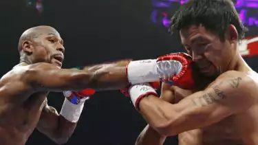 Floyd Mayweather Jr vs Manny Pacquiao terlibat Pertarungan Abad Ini paling panas.